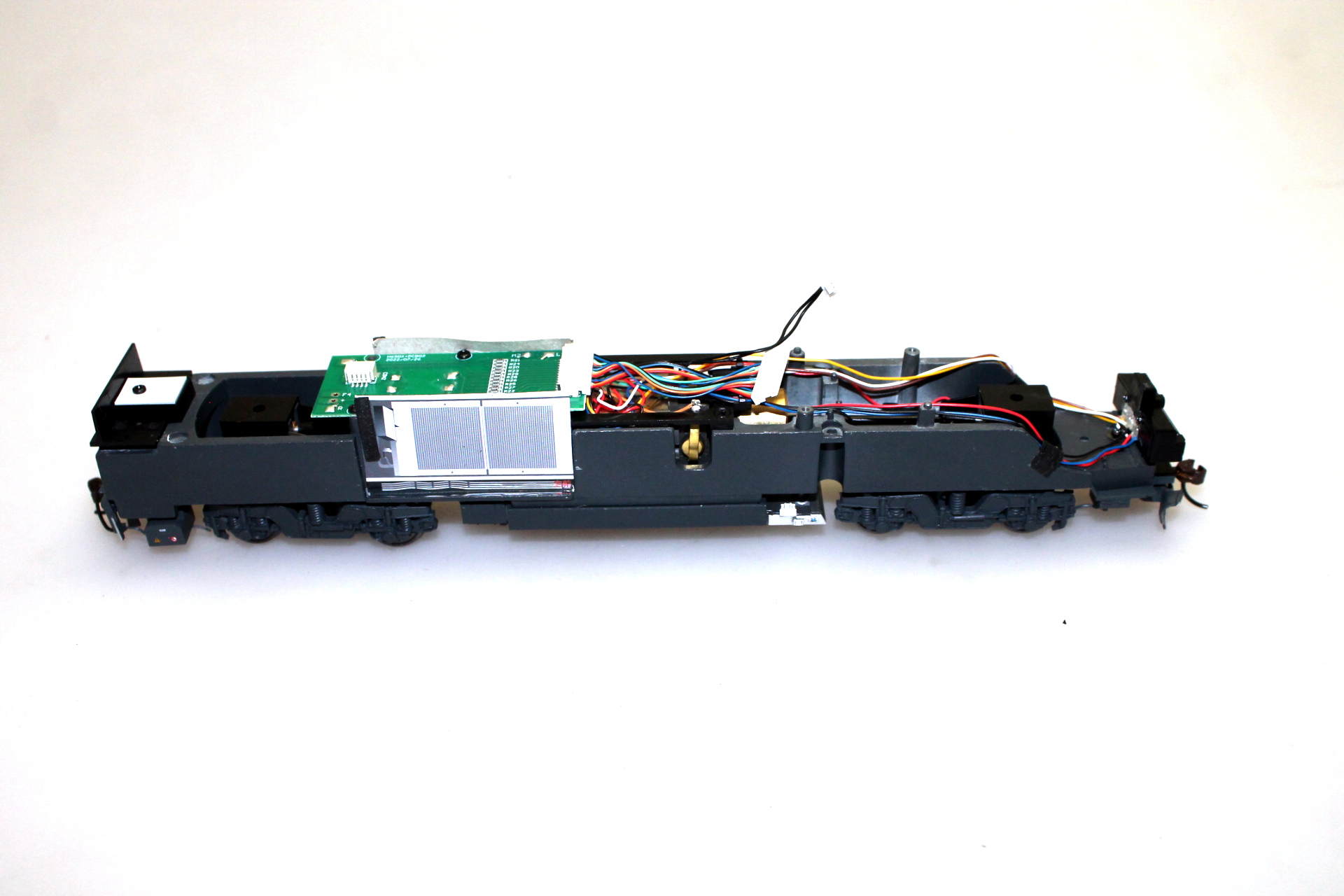 (image for) Loco Chassis ( HO SCV-42 Charger )